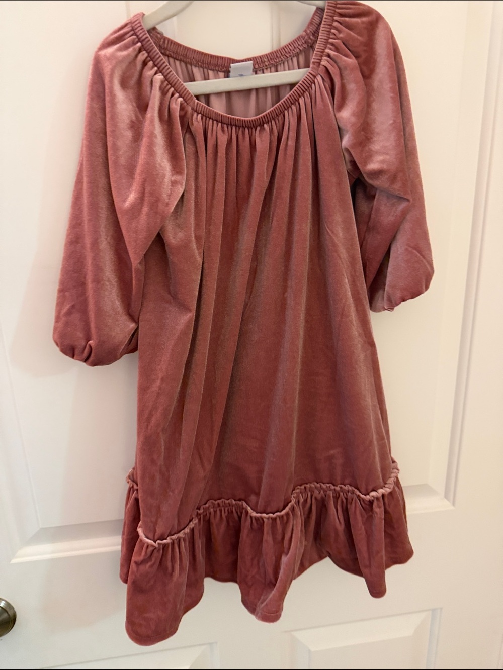 Old Navy Girls Velvet Dress in Dusty Rose Pink